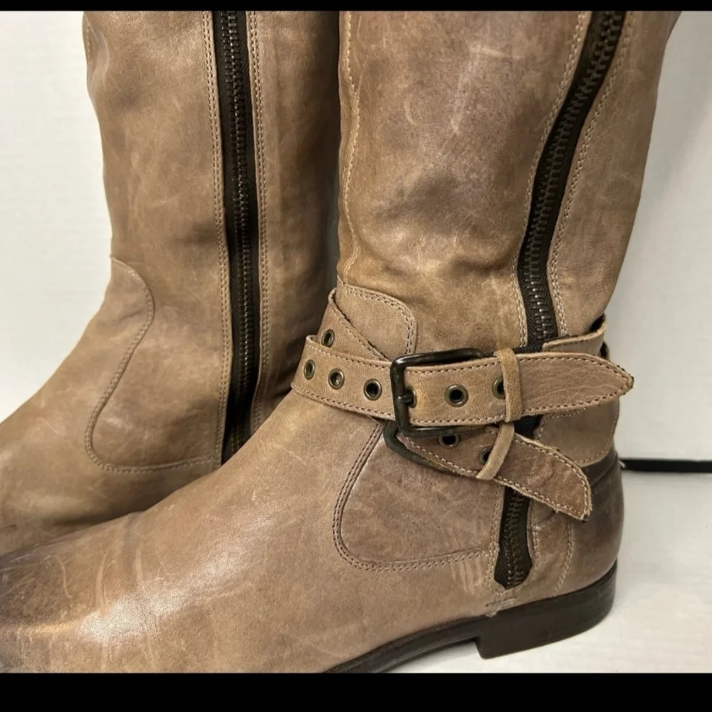 Brown Leather Knee-High Boots - Picture 6 of 10